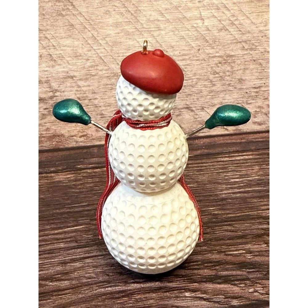Golf's a Ball Snowman Golfer W/ Club Arms ~Hallmark Christmas Ornament 1992